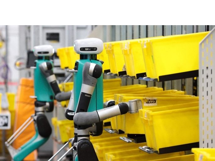 Amazon anbarlarında insanabənzər robotlardan istifadə edəcək